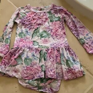 Little Bum Bums Hydrangea bodysuit twirl